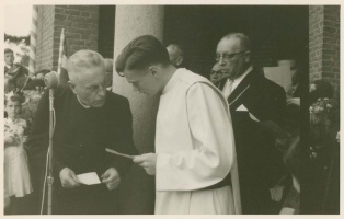  046 Pater van Rossum 11-09-1960