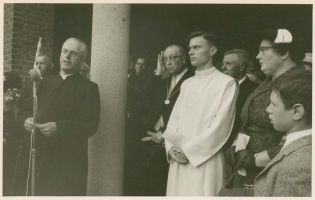  045 Pater van Rossum 11-09-1960