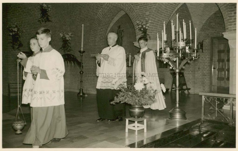 056 Pater van Rossum 11-09-1960.jpg