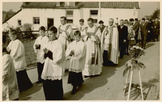  073 Pater van Rossum 11-09-1960