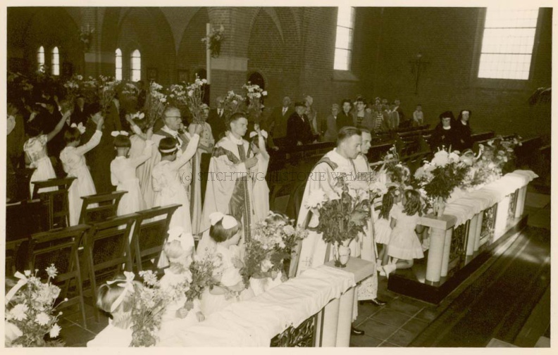  079 Pater van Rossum 11-09-1960.jpg