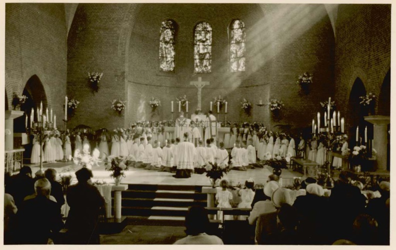  097 Pater van Rossum 11-09-1960.jpg