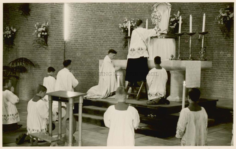  142 Pater van Rossum 11-09-1960.jpg