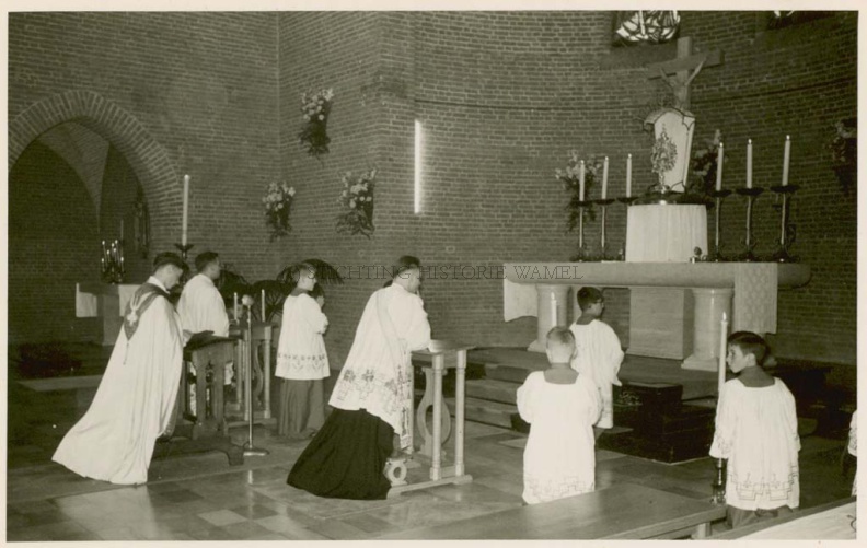  141 Pater van Rossum 11-09-1960.jpg