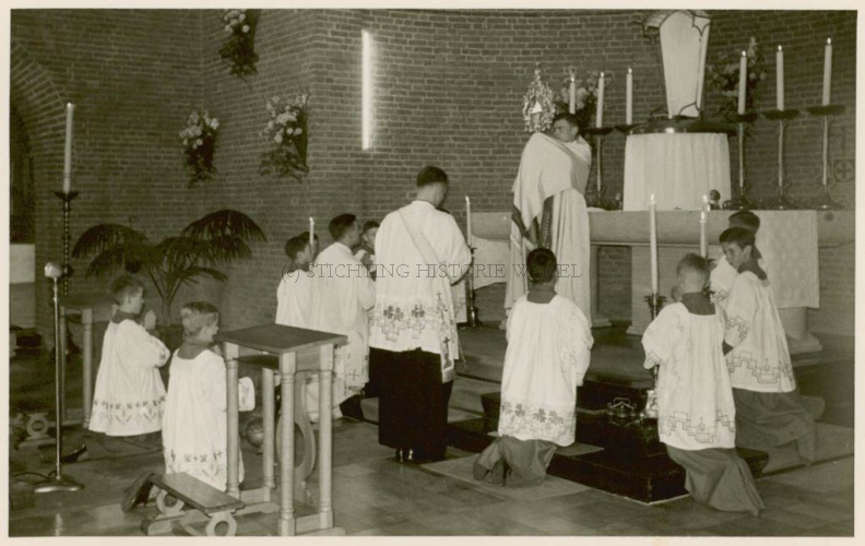  144 Pater van Rossum 11-09-1960.jpg